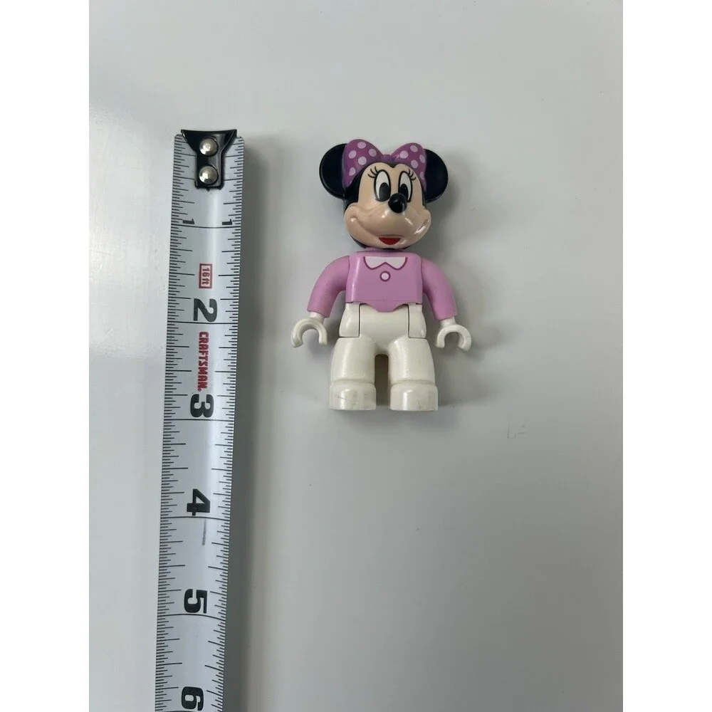 LEGO Duplo Disney Minnie Mouse Figure Minnie's Bowtique Pink Bow Shirt